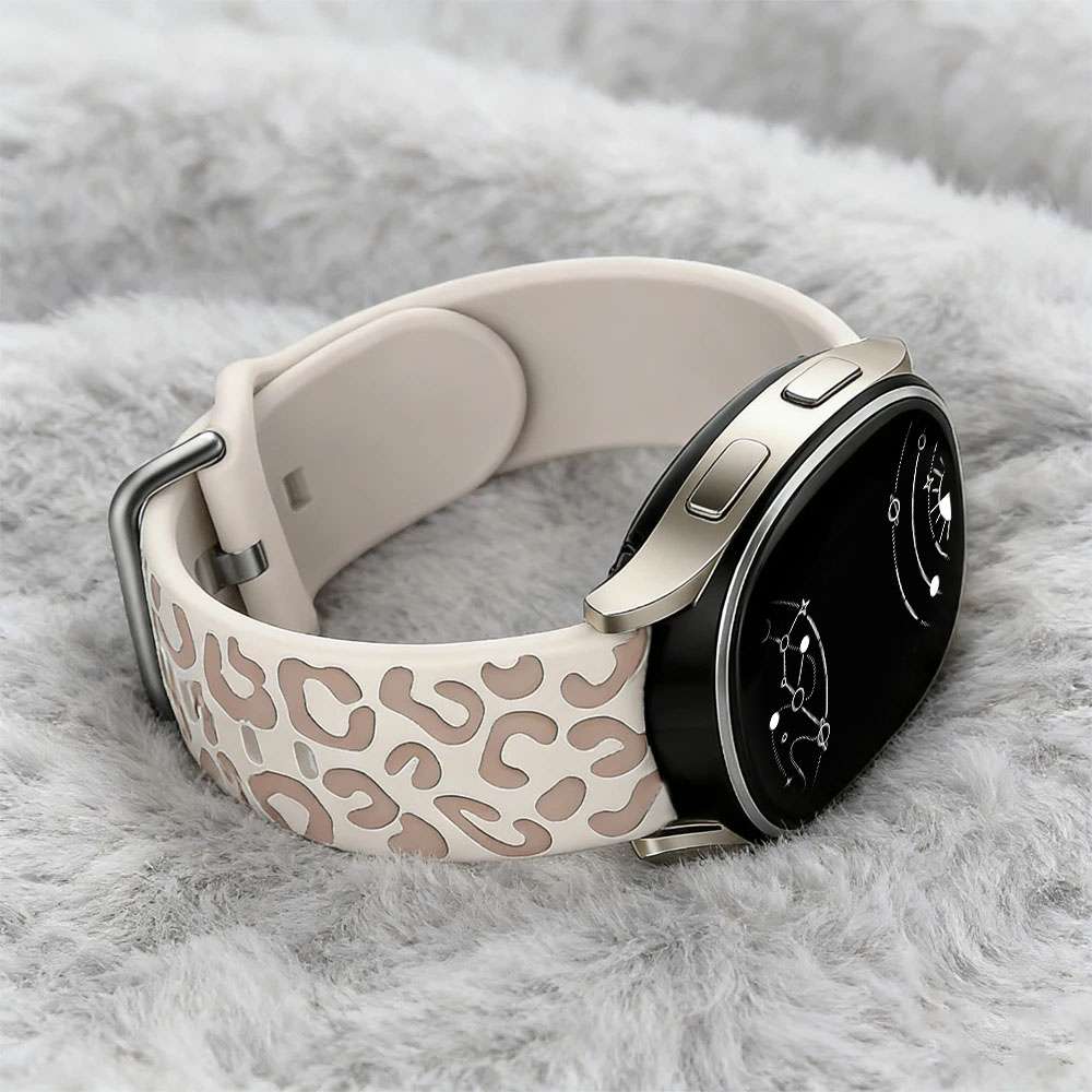 Derideo Engraved Leopard Silicone Galaxy Band - Astra Straps