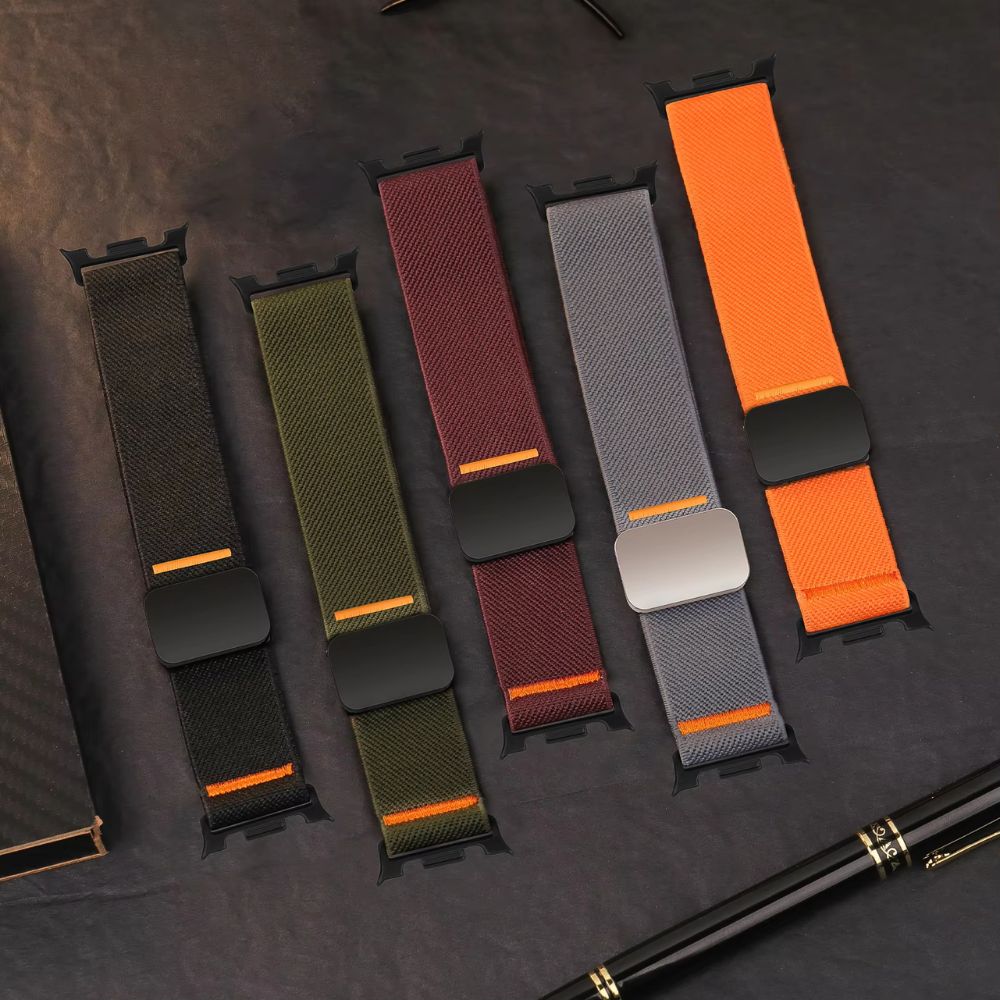 Vincio Magnetic Nylon Sports Galaxy Band - Astra Straps